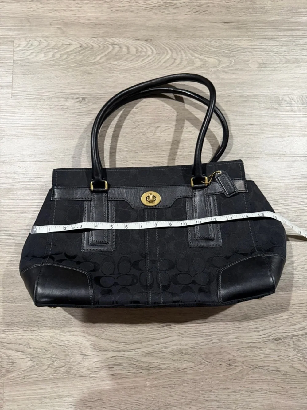 Coach shoulder tote